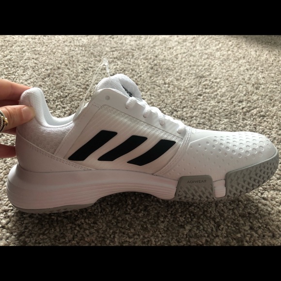 Brand New Adidas Court Jam Sneaker (size 7) - Picture 4 of 8